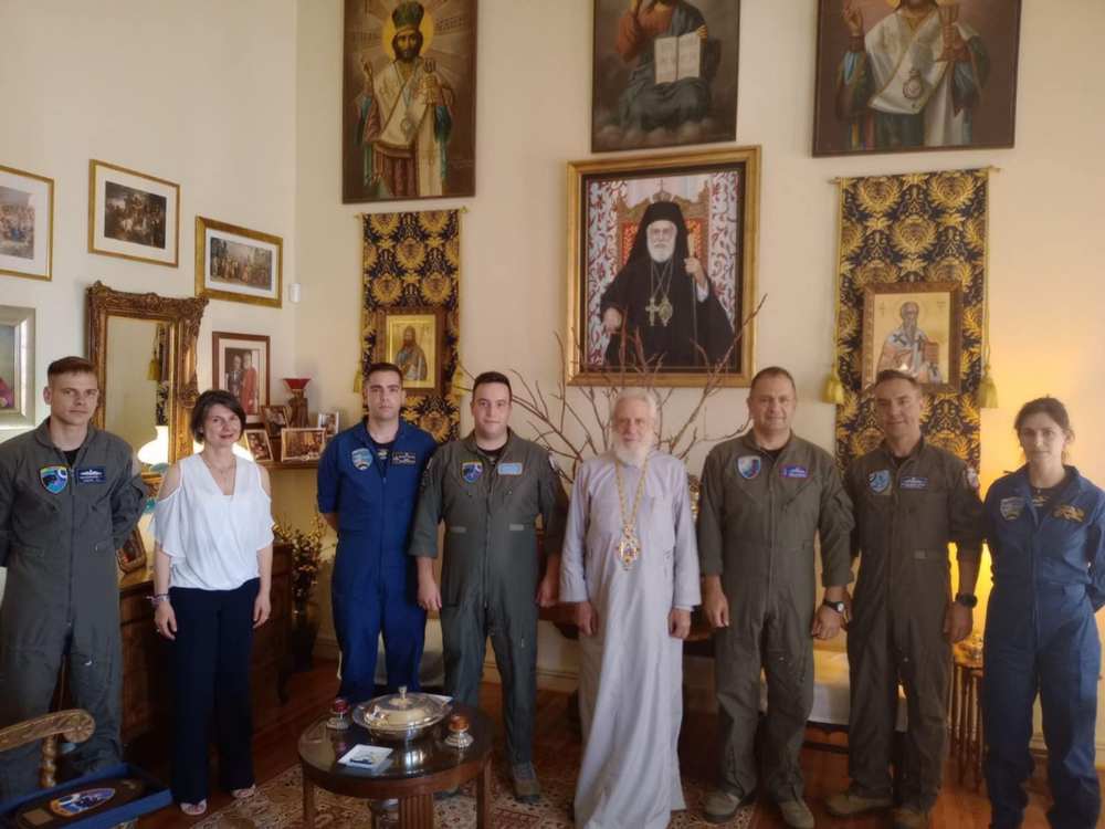 Συνάντηση Μητροπολίτη Σύρου με το προσωπικό της 384 Μοίρας Έρευνας Διάσωσης της Πολεμικής Αεροπορίας