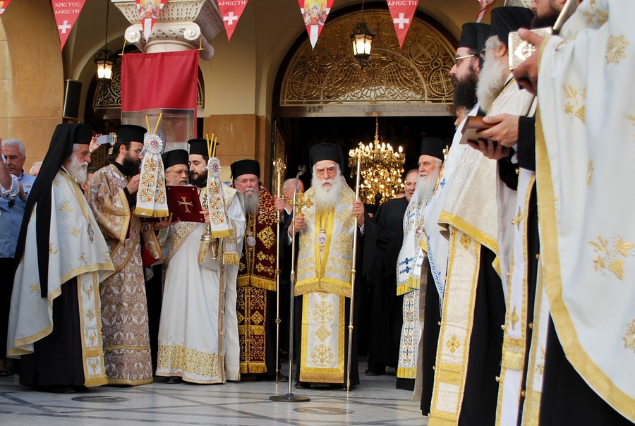 Πάνδημη Λιτανεία της Ιεράς Εικόνας της Αγίας Φωτεινής στη Νέα Σμύρνη