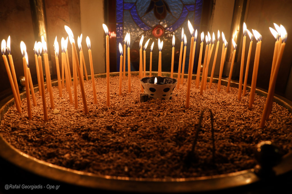 Ιερά Παράκληση σε Ιεράπετρα και Σητεία για τους Μαθητές που διαγωνίζονται στις Πανελλαδικές Εξετάσεις 2025