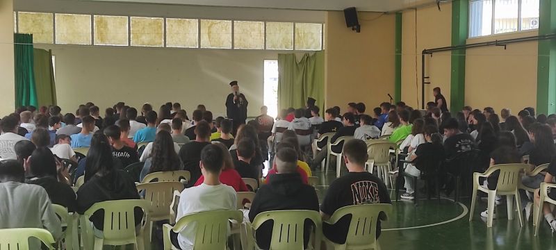 Ο Μητροπολίτης Χρυσόστομος στο 4ο Γυμνάσιο Χαλκίδος