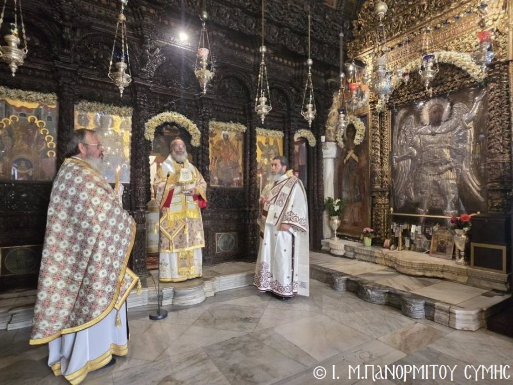 Αρχιερατική Θεία Λειτουργία της Κυριακής των Μυροφόρων στην Ι.Μ. Πανορμίτου Σύμης
