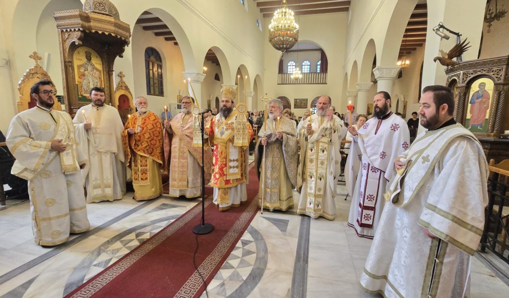 Η Απόδοση της εορτής του Πάσχα στα Τίρανα (ΦΩΤΟ)