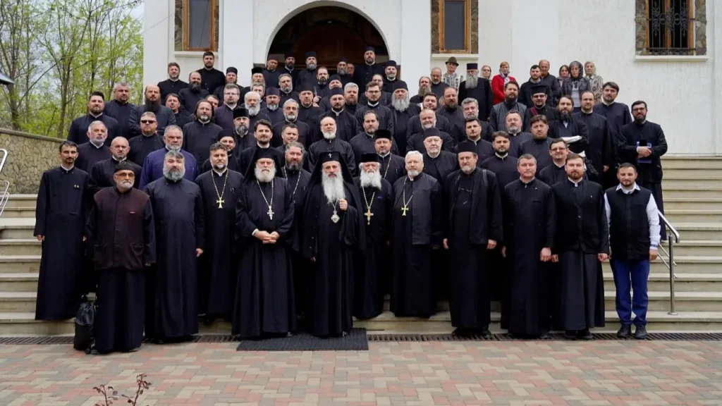 IPS Teofan către preoții din Botoșani: Să mulțumim Domnului pentru binefacerile revărsate asupra Bisericii noastre