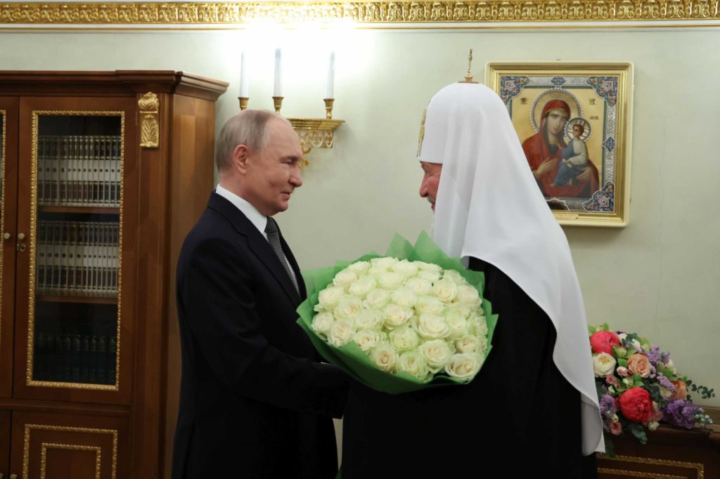 Πούτιν προς Πατριάρχη Μόσχας: Ανεκτίμητη η συμβολή σας στη διατήρηση του ρωσικού πολιτισμού και της ρωσικής γλώσσας (ΒΙΝΤΕΟ)