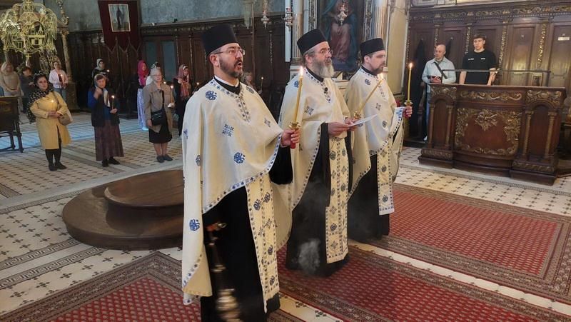 Το εξάμηνο μνημόσυνο για τα θύματα του σιδηροδρομικού σταθμού του Νόβι Σαντ