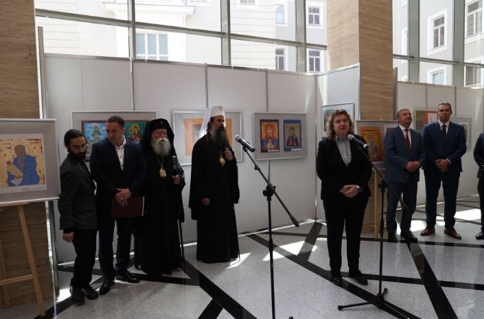 В Народното събрание бе открита благотворителна изложба “Деца рисуват за деца”