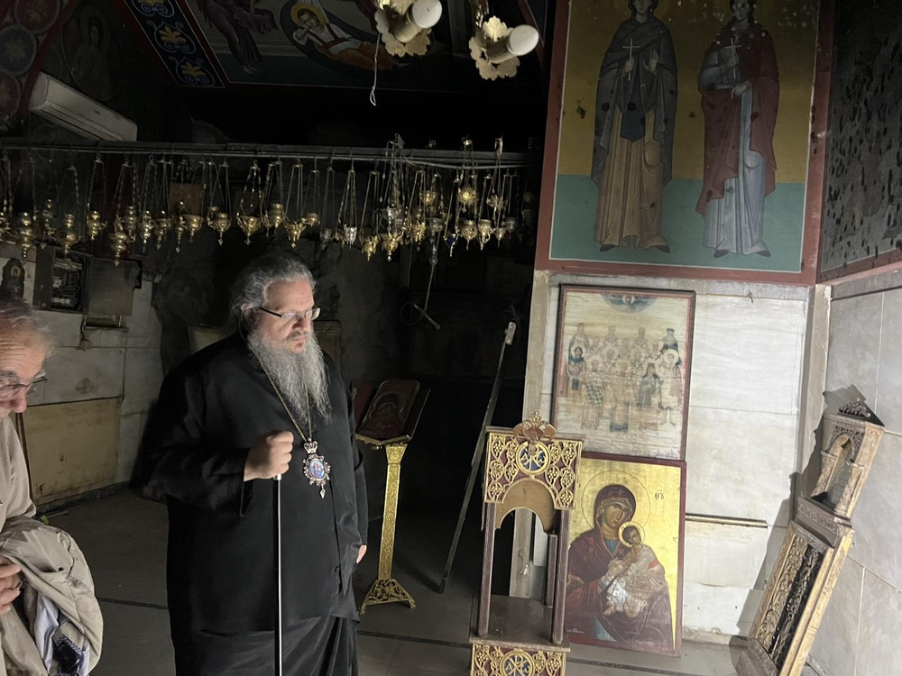 Αυτοψία Μητροπολίτη Λαρίσης στις εργασίες αποκατάστασης του Ιερού Προσκυνήματος Αγίας Παρασκευής Τεμπών