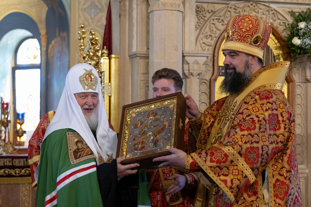 Ο Μόσχας Κύριλλος στον Καθεδρικό Ναό των Μυροφόρων στο Μπακού