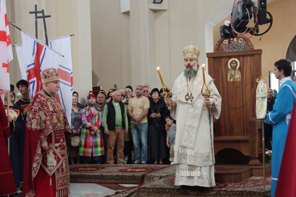 ღვთისმშობლის წილხვდომილობისა და წმინდა მოციქულ ანდრია პირველწოდებულის ხსენების დღე (ფოტოქრონიკა)