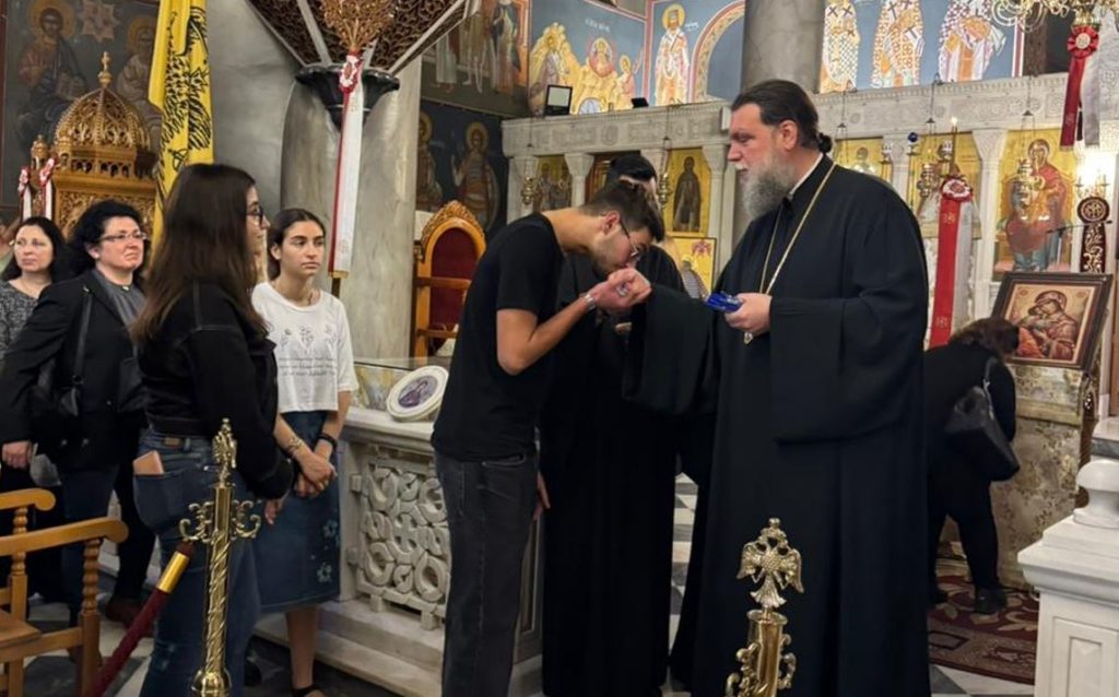 Ιερά Παράκληση για μαθητές από τον Μητροπολίτη Νέας Ιωνίας Γαβριήλ