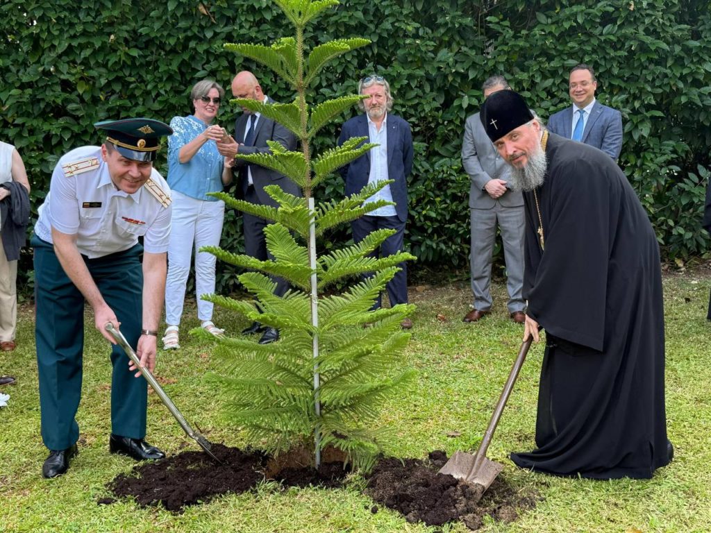 Митрополит Сингапурский и Юго-Восточно-Азиатский принял участие в акции «Сад памяти»