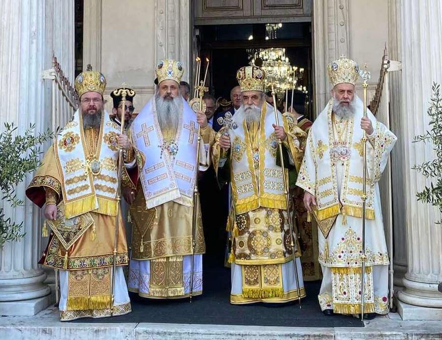 Λιτάνευση Τιμίας Κάρας και της Ιεράς Εικόνας Αγίου Ιερομάρτυρα Σεραφείμ στην Καρδίτσα