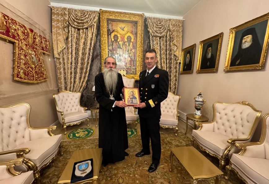 Ο νέος Κεντρικός Λιμενάρχης Πειραιά στον Μητροπολίτη Πειραιώς Σεραφείμ