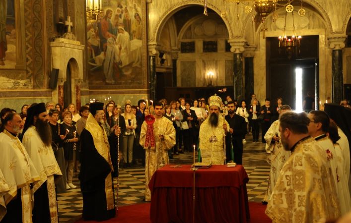 Молебен за здравния работник бе отслужен в Патриаршеската катедрала “Св. Александър Невски”