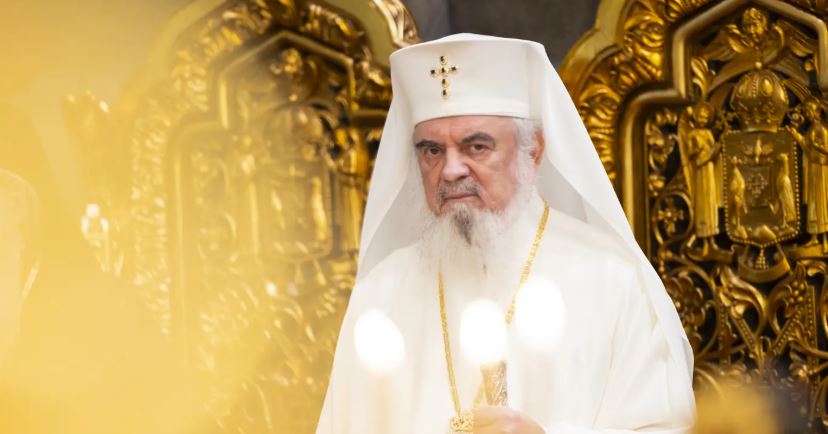 Patriarhul Daniel: Hristos este Izvorul harului divin, apa cea vie care vindecă pe om de păcat și-i sfințește viața
