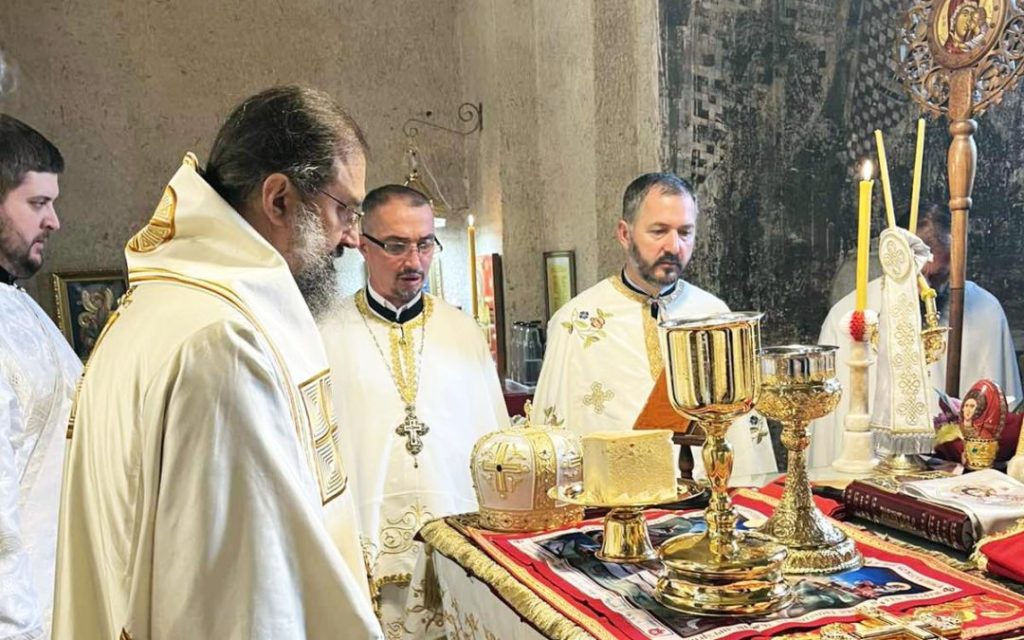 Манастир Ђурђеви Ступови у Беранама прославио славу, богослужио Епископ моравички Тихон