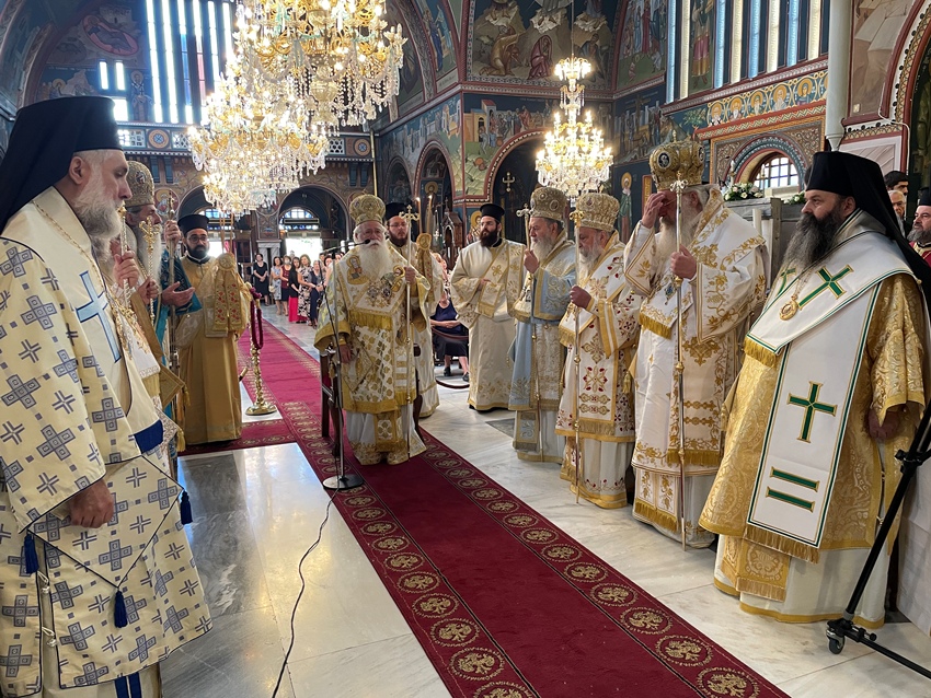 Πολυαρχιερατικό συλλείτουργο στην Κόρινθο επί τη μνήμη του πολιούχου της Αποστόλου Παύλου