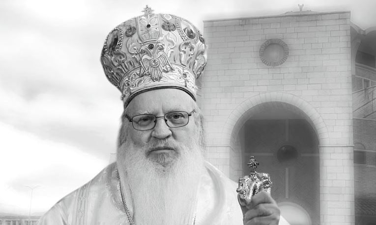 Υποδοχή σκηνώματος μακαριστού Μητροπολίτη Αργυροκάστρου στο Αργυρόκαστρο (ΒΙΝΤΕΟ)