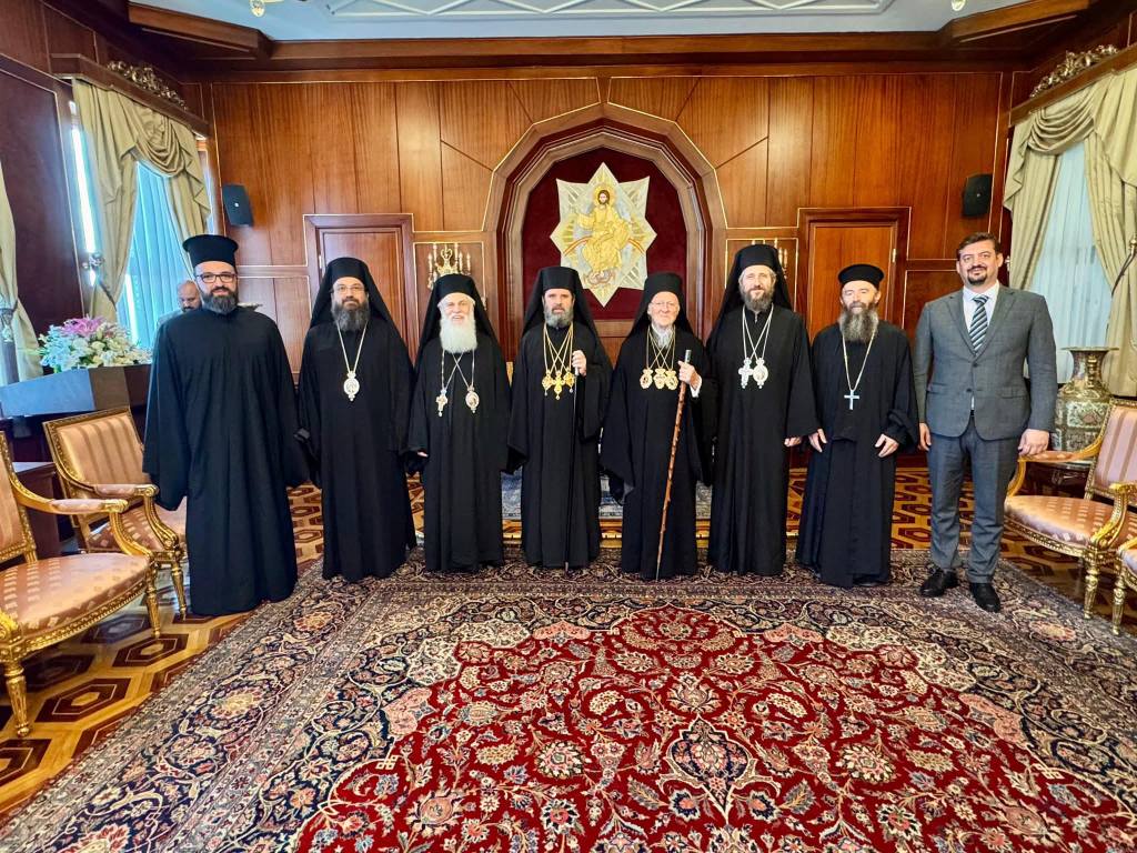 الزيارة الأولى لرئيس اساقفة ألبانيا بعد انتخابه وتنصيبه الى العرش