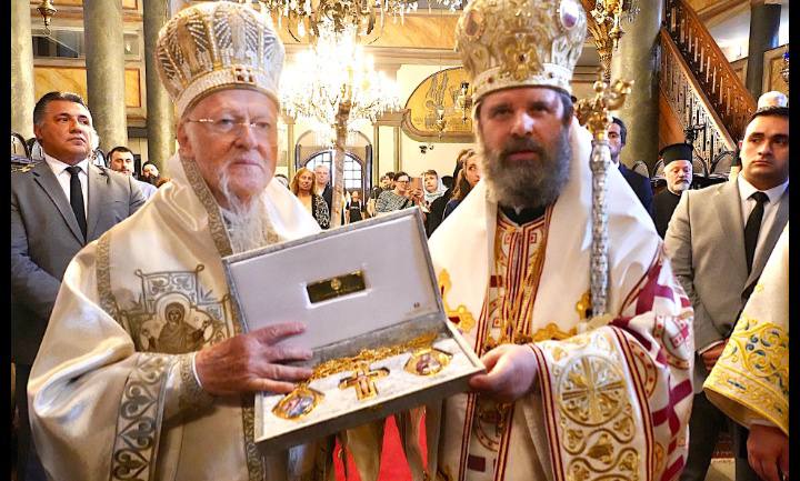 ‎قداس عيد جميع القديسين قداس مشترك مع رئيس كنيسة البانيا