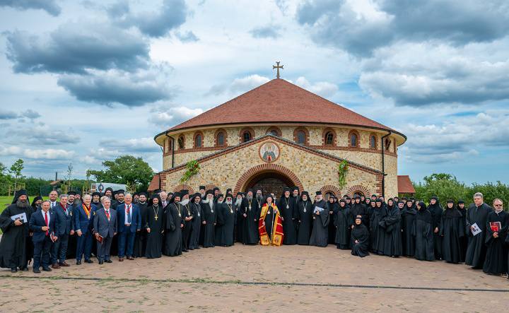 ‎صور زيارة البطريرك المسكوني ابرشية بريطانيا