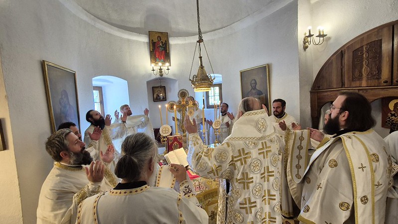 Εορτή των Αγίων Κωνσταντίνου και Ελένης στην Ι.Μ. Τσέτινιε