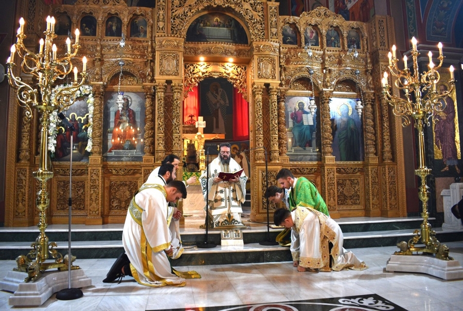 Η Εορτή της Πεντηκοστής στην Ιερά Μητρόπολη Μαρωνείας και Κομοτηνής