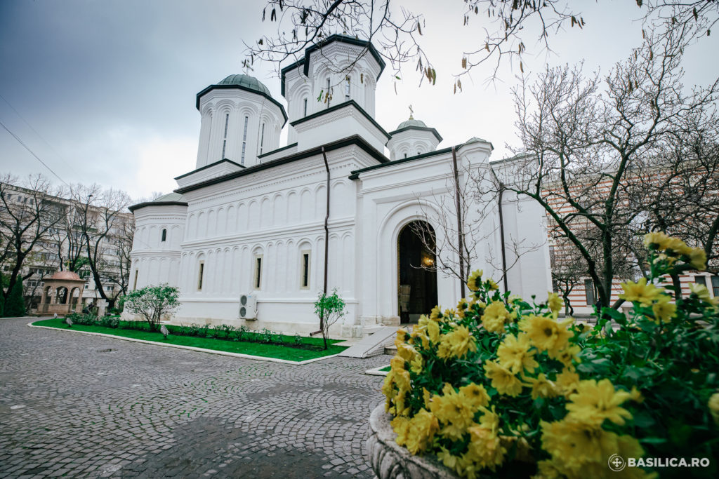 Reintegrare socială prin activități spirituale: Persoane private de libertate au vizitat Mănăstirea Radu Vodă