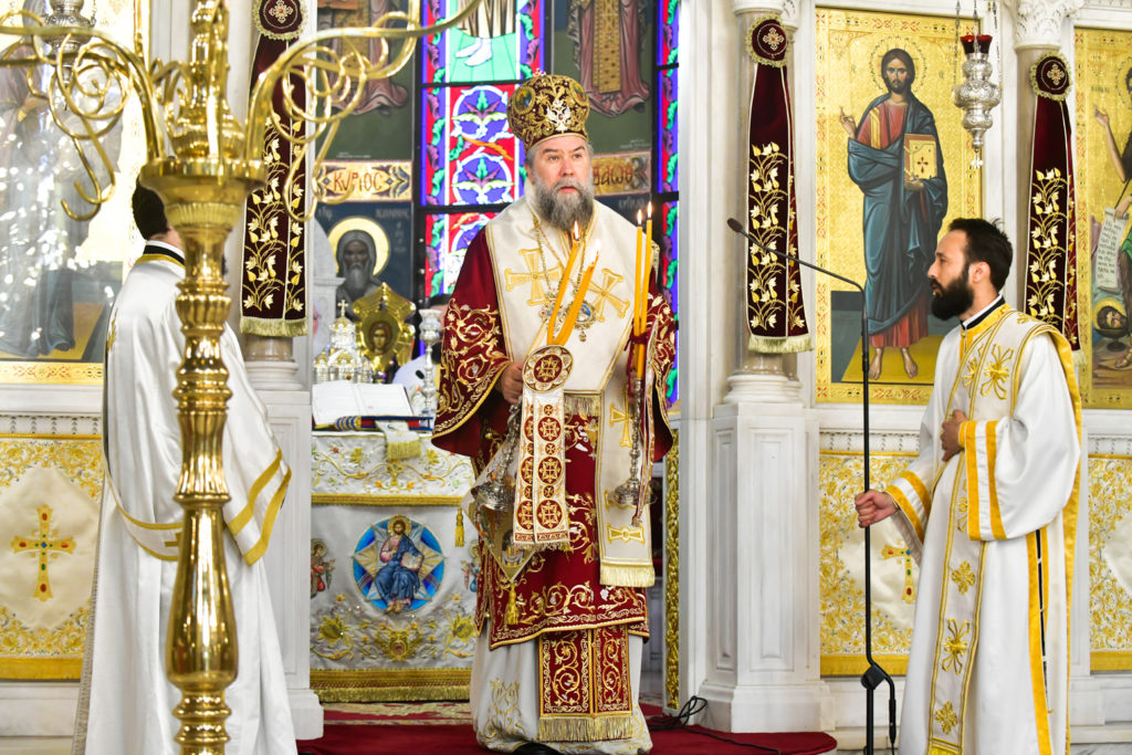 Σερρών Θεολόγος: «Η Εκκλησία μας πορεύεται, εμπνέεται, συγκροτείται και φωτίζεται, από το πυρ της αγίας Πεντηκοστής»