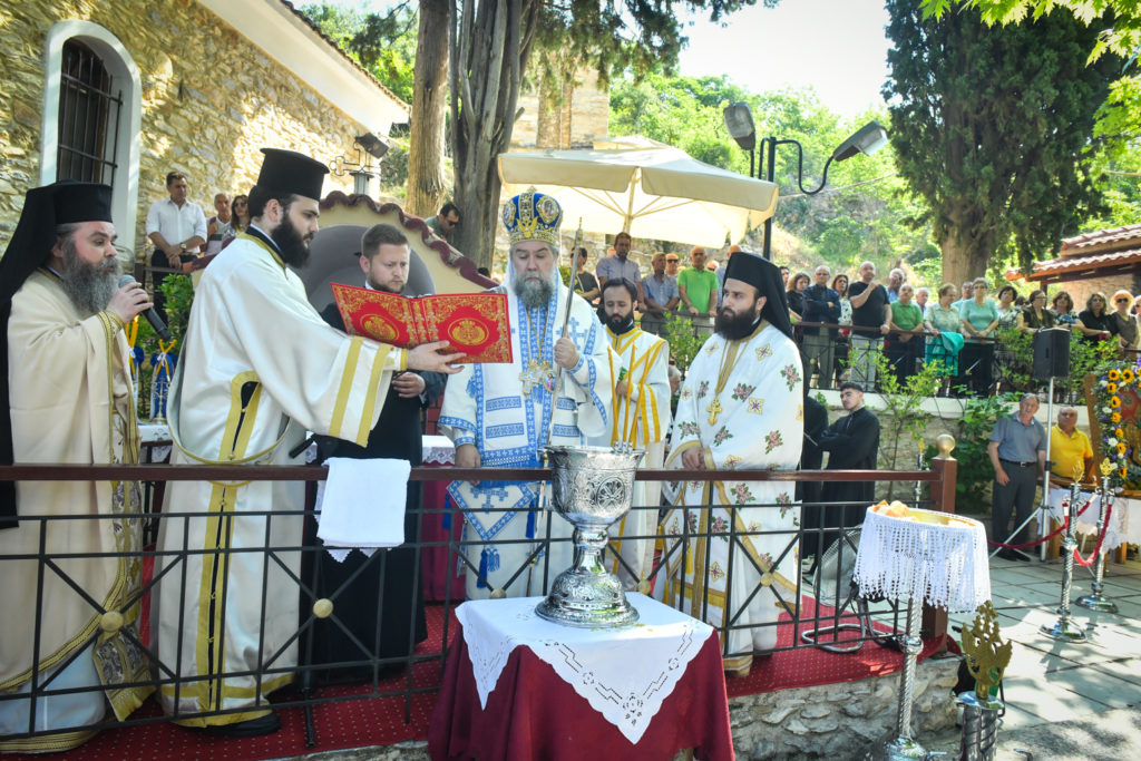Σερρών Θεολόγος: «Το Άγιον Πνεύμα φανερώνει τον Χριστό, ως Σωτήρα και Λυτρωτή του κόσμου»