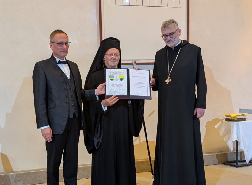 Δύο Βαυαρικά βραβεία απονεμήθηκαν στον Οικουμενικό Πατριάρχη στο Μόναχο