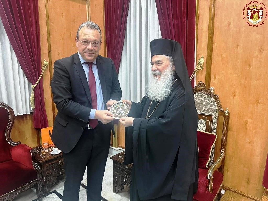 Γάζα και Μονή Σινά στο επίκεντρο της συνάντησης του Πατριάρχη Ιεροσολύμων με τον Σ. Φάμελλο