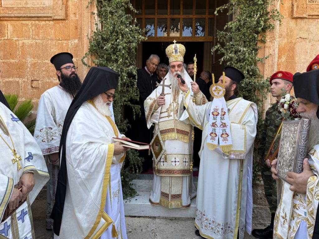 Πανηγυρικός εορτασμός της Πεντηκοστής στην Ιερά Μονή Αγίας Τριάδος των Τζαγκαρόλων