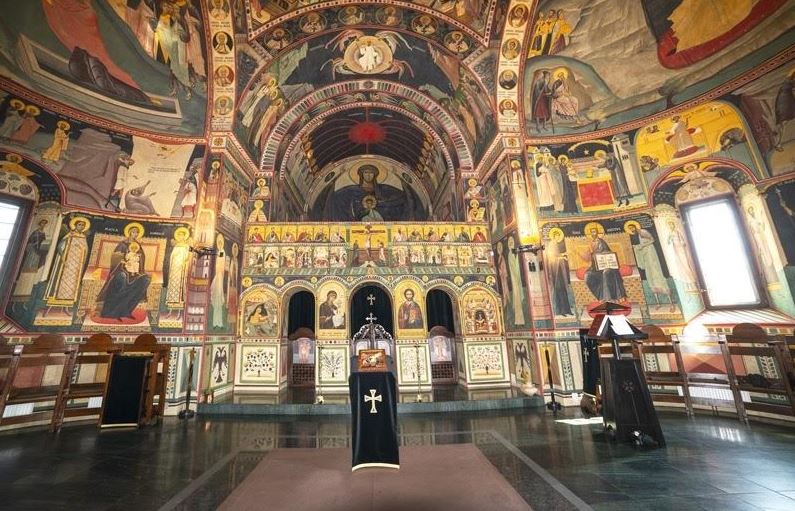 Pemptousia TV: Από τη Ρουμανία η ζωντανή μετάδοση της Θείας Λειτουργίας την Κυριακή 15 Ιουνίου