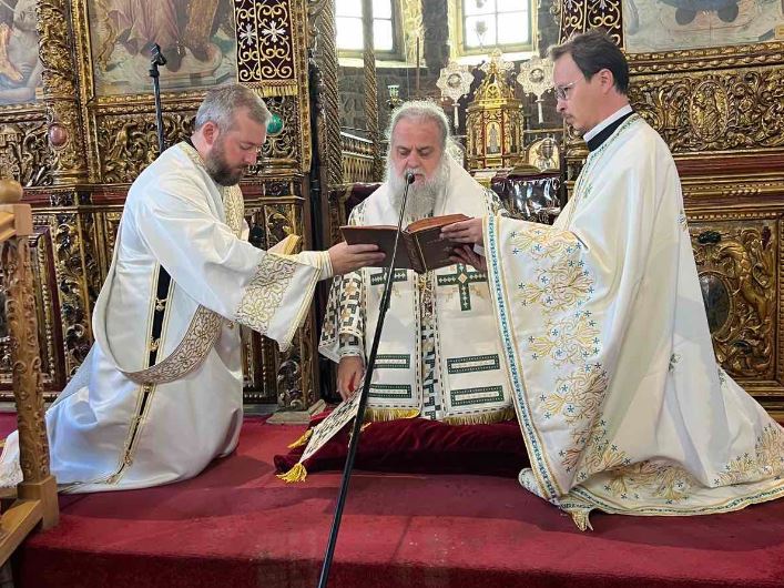 Κυριακή της Πεντηκοστής στη Λάρνακα