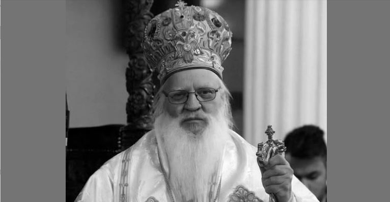 Fjeti në Zotin Hirësia e Tij, Mitropoliti i Gjirokastrës, Dhimitri.