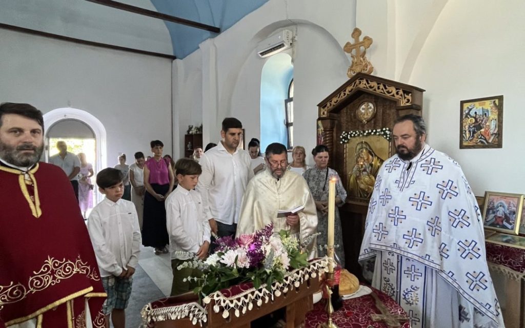 У Голубовцима прослављена завјетна слава – Свети апостоли Вартоломеј и Варнава