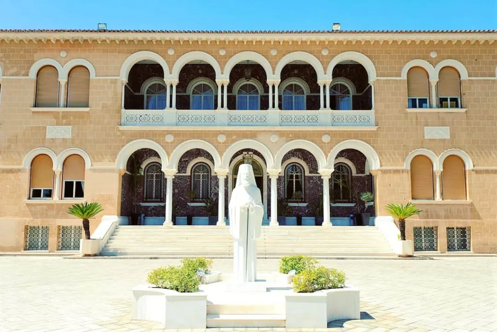 Καθαίρεση δυο κληρικών της Μητροπόλεως Ταμασού αποφάσισε το Συνοδικό Δικαστήριο της Εκκλησίας της Κύπρου