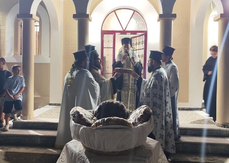 Μητροπολίτης Θεσσαλιώτιδος: Να αποδεχόμαστε και τον ελάχιστο αδελφό μας ως πρόσωπο μοναδικό