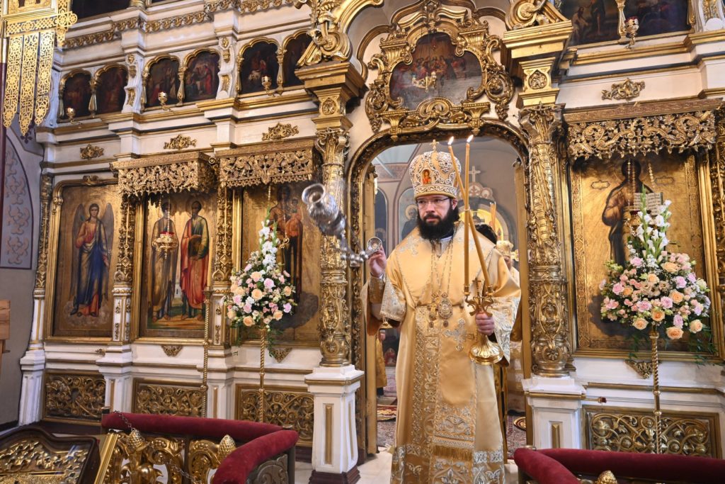 Митрополит Волоколамский Антоний возглавил престольный праздник московского Подворья Сербской Православной Церкви