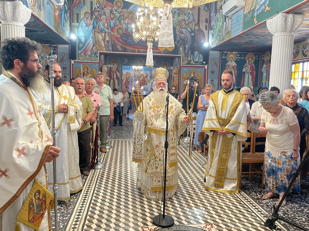 Δημητριάδος Ιγνάτιος: «Η αγάπη και η πίστη θαυματουργούν» – Πλήθος προσκυνητών στον Προφήτη Ηλία Αλυκών