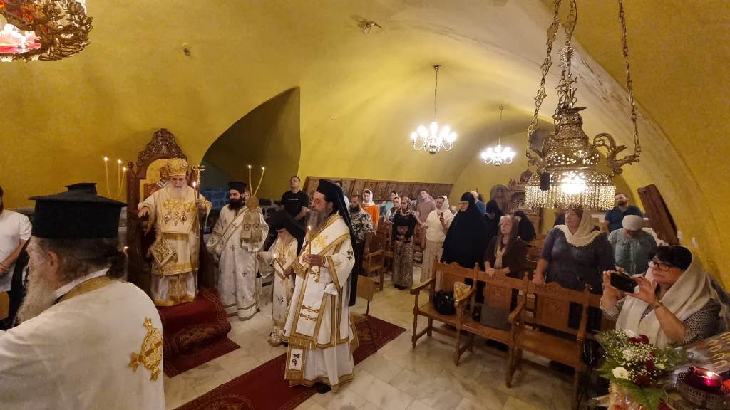 عيد الرسل الإثني عشر القديسين الأطهار