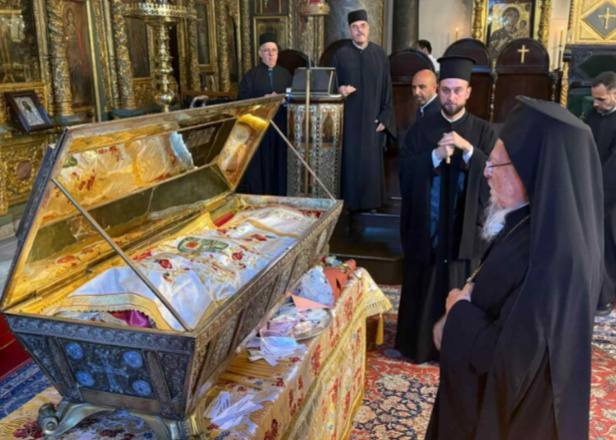 ‎عيد معجزة القديسة الشهيدة العظيمة اوفيميا