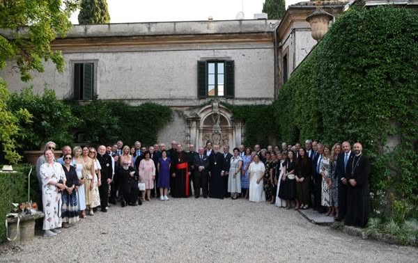 ‎من روما الى روما الجديدة