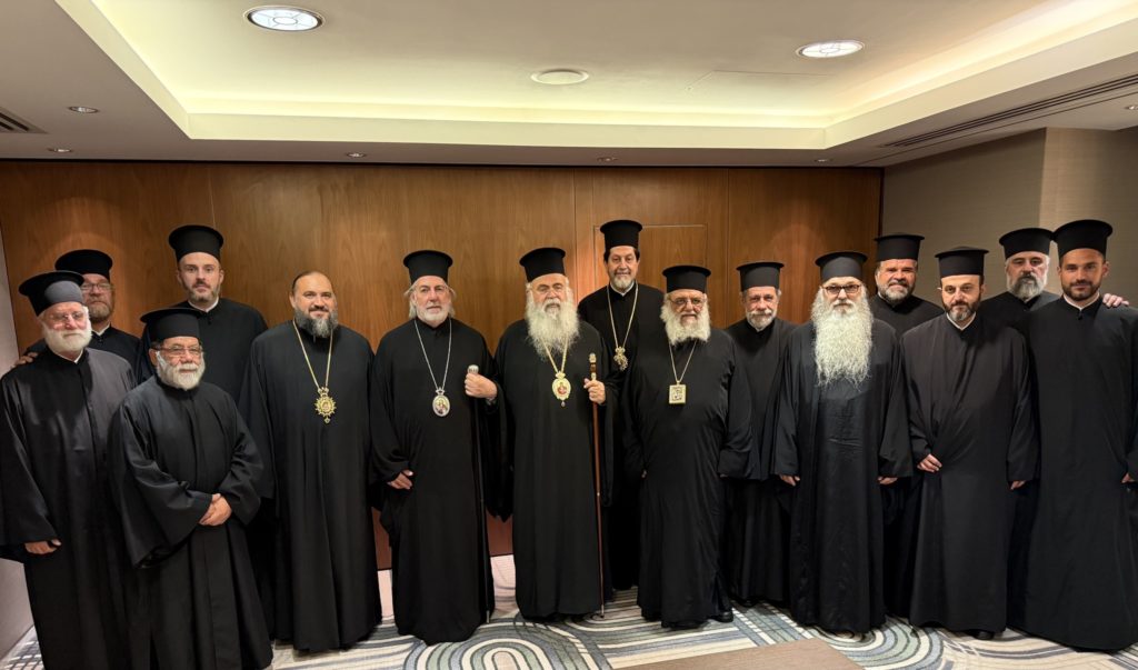 Δείπνο από την Αρχιεπισκοπή Θυατείρων προς τιμήν του Αρχιεπισκόπου Κύπρου