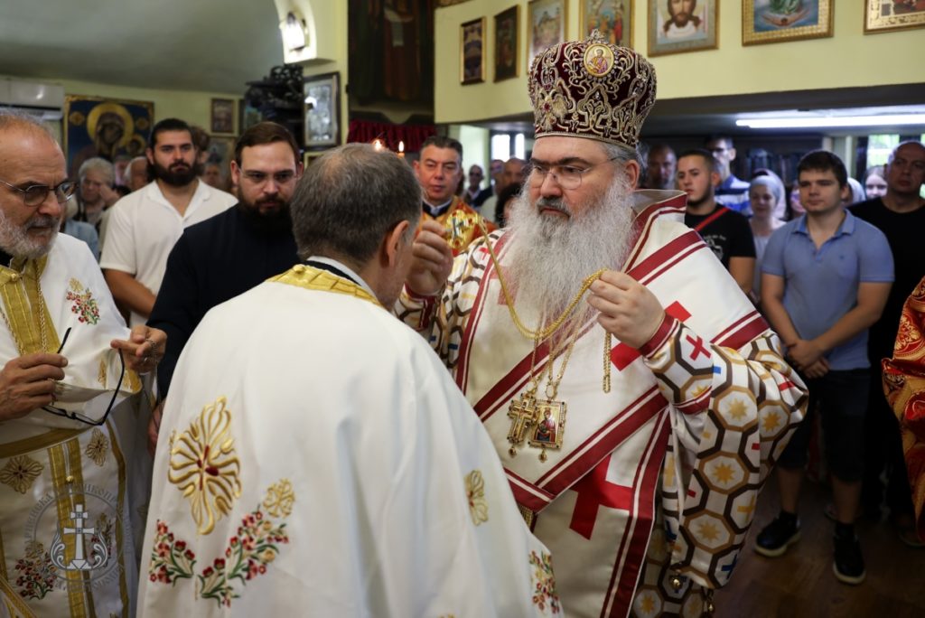 Храмов празник и награждаване с офикия във варненския храм „Св. пророк Илия“