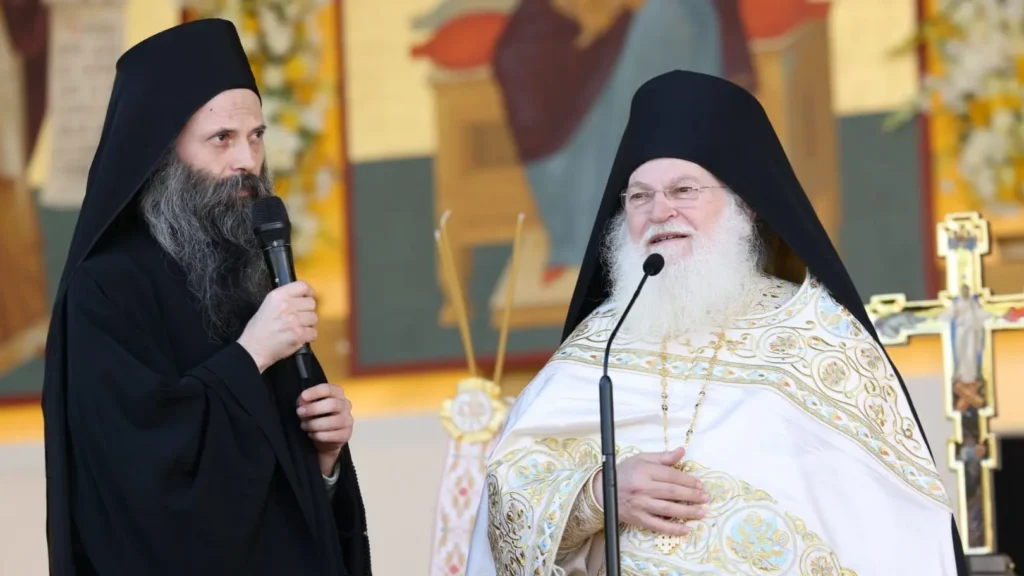 Vatopedi Abbot highlights knowledge of God as Church’s greatest gift during Saint Demetrius summer feast in Bucharest