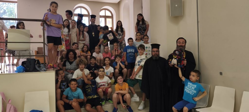 Ολοκληρώθηκαν τα Πενθήμερα Δημιουργικής Απασχολήσεως της Ιεράς Μητροπόλεως Γλυφάδας