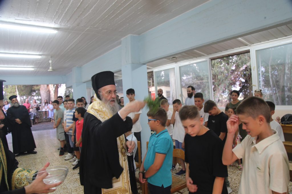 «Γέφυρα ουρανού και γης» η κατασκηνωτική περίοδος αγοριών της Ιεράς Μητροπόλεως Ναυπάκτου