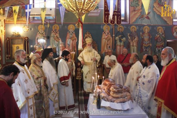 Μητροπολίτης Άρτης: «Η απλότητα καθρεφτίζει ταπεινή καρδιά παραδομένη στο Θεό»